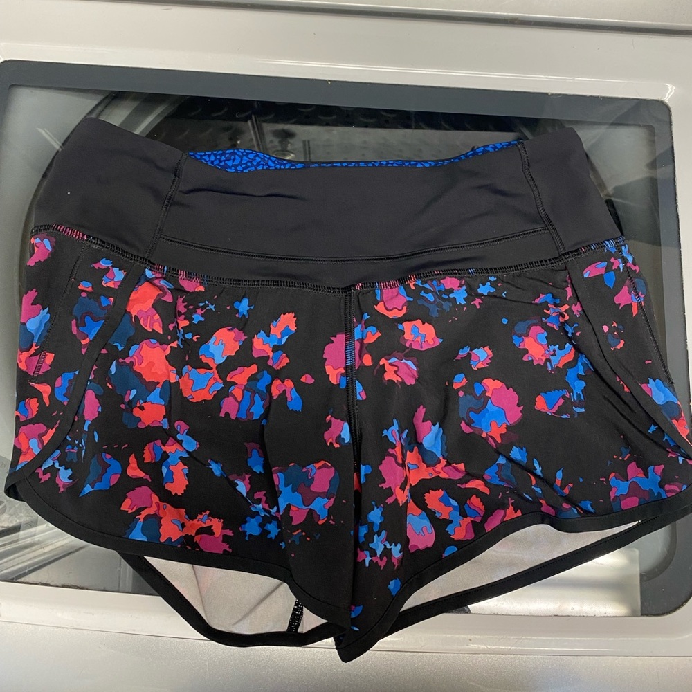 Lululemon Tracker Short (first version)